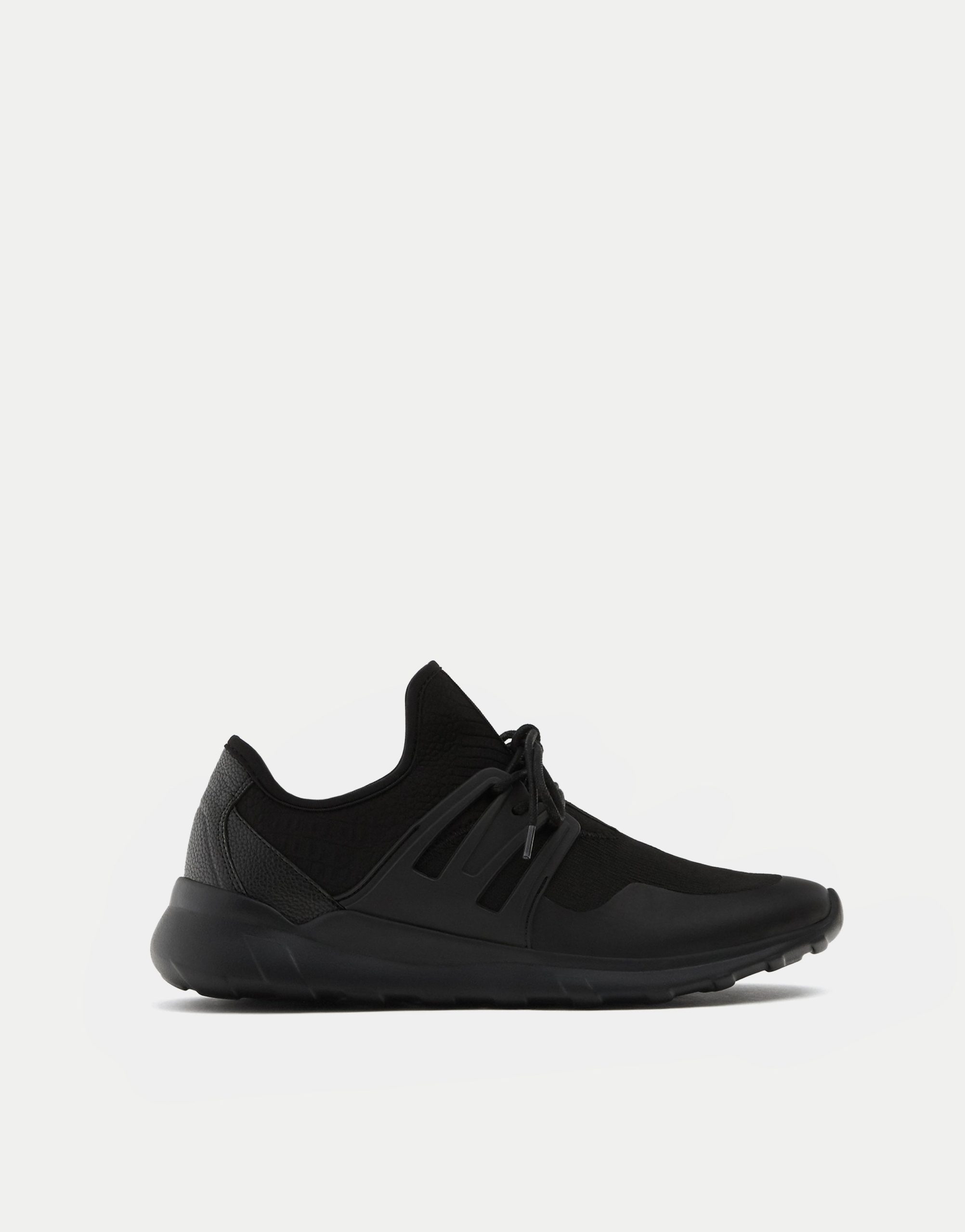 Sock sneakers with side pieces